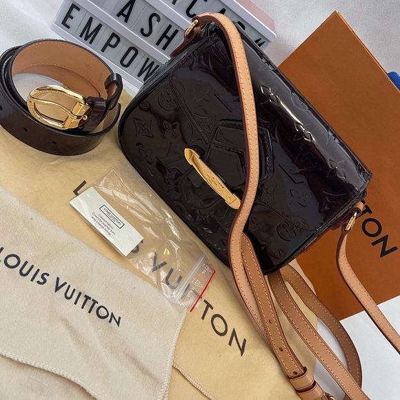 Louis Vuitton 🇫🇷 Vintage Bag & belt 🤎 - Picture 3 of 16